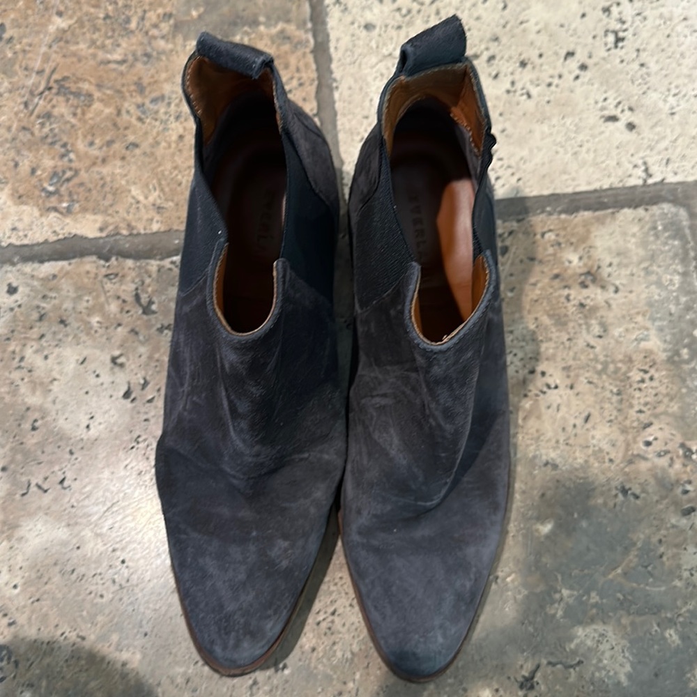 Everlane Chelsea Ankle Boots